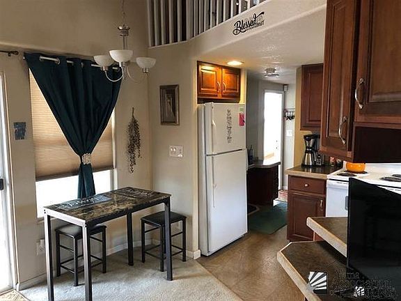 4th image of 12566 E 44th Dr