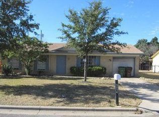 2003 Farnswood Dr, Round Rock, TX 78664