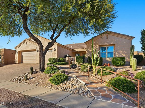 2nd image of 5349 E Camino Rio De Luz