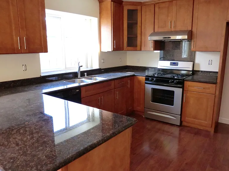 3156 Kimlee Dr — Photo 4
