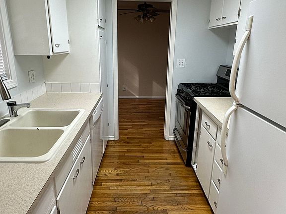 5th image of 1013 Birch Ave