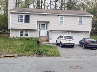 128 Brooks St, Worcester, MA 01606