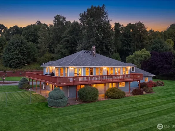 39806 NW 64th Court, Woodland, WA 98674