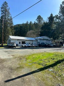 2133 Rogue River Hwy, Grants Pass, OR, 97527