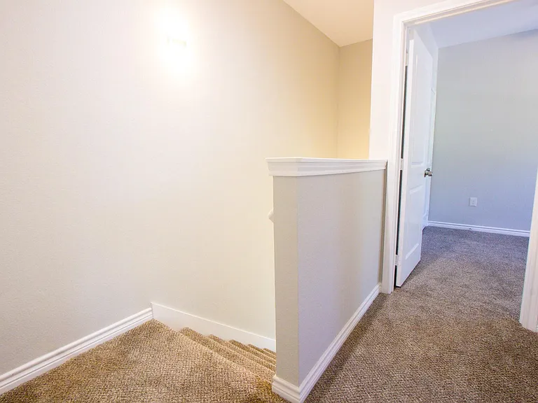 15629 Holly Dr — Photo 7