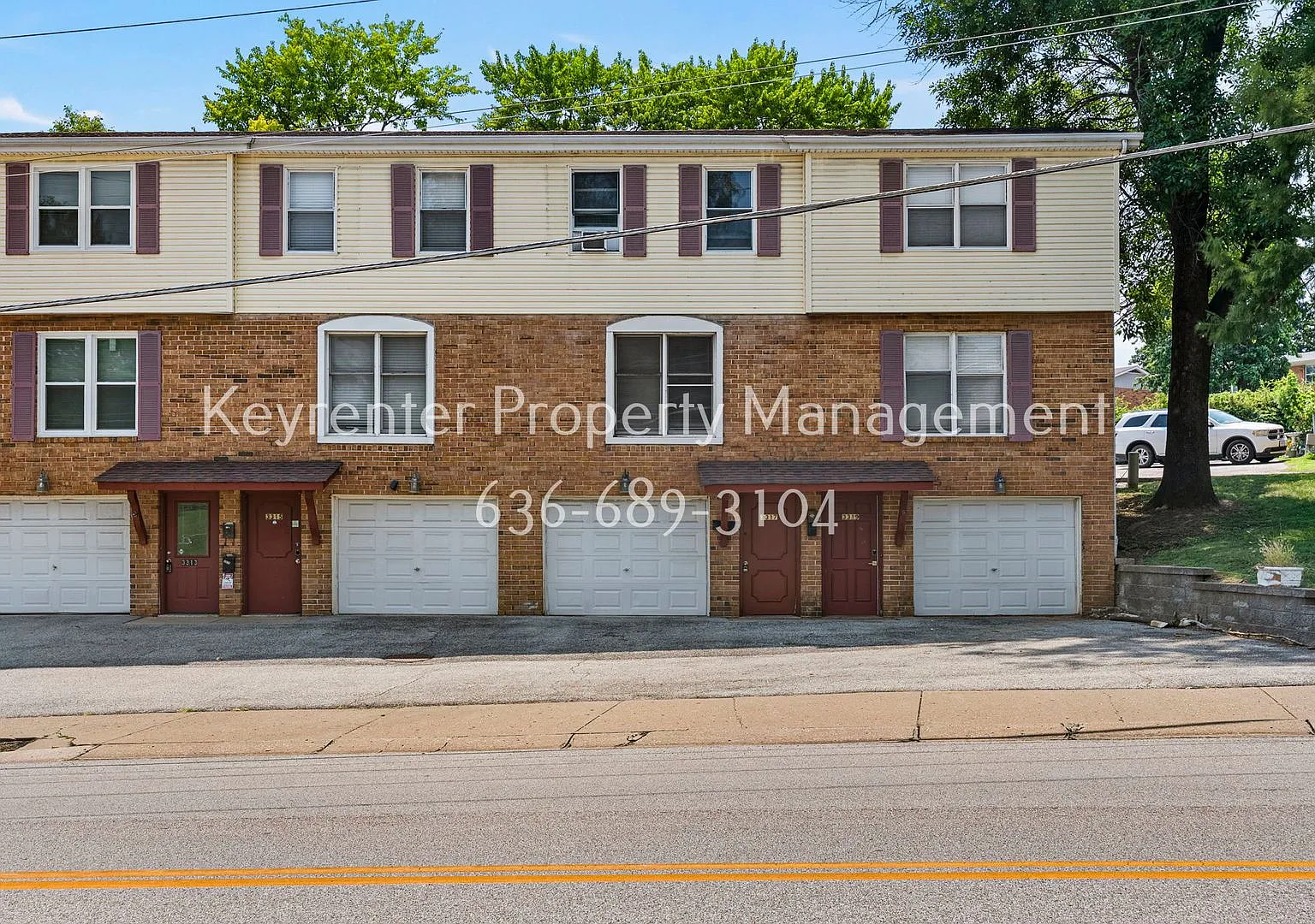 3313 Droste Rd Quadplex — Photo 2