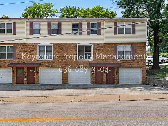 2nd image of 3313 Droste Rd #3317