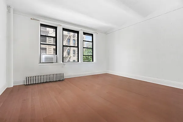 Rented by Douglas Elliman | media 18