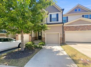 415 Oak Forest View Ln, Wake Forest, NC 27587