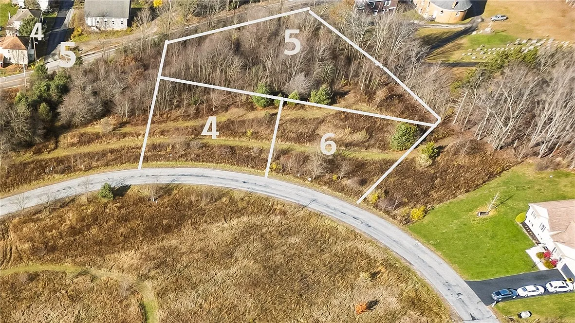 4 Oak Crest Dr photo 1