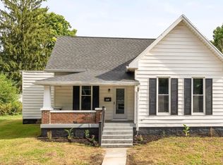 252 W Broadway St, Danville, IN 46122