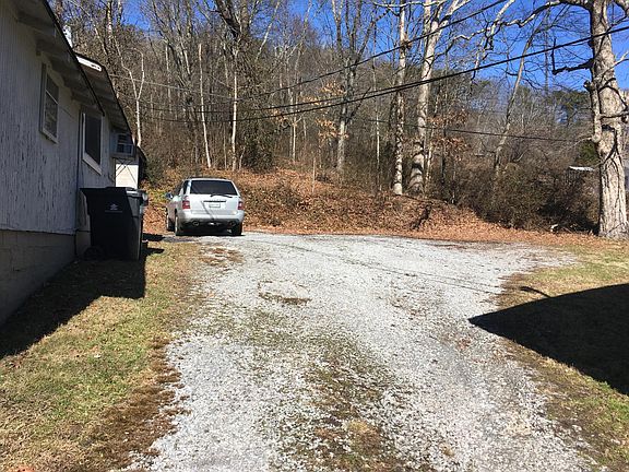 Off street parking shared with Duplex