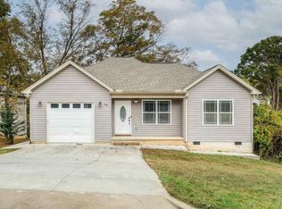 18 Church Ave, Inman, SC 29349