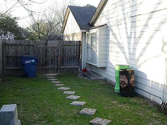 5th image of 3431 Garden Grove Dr