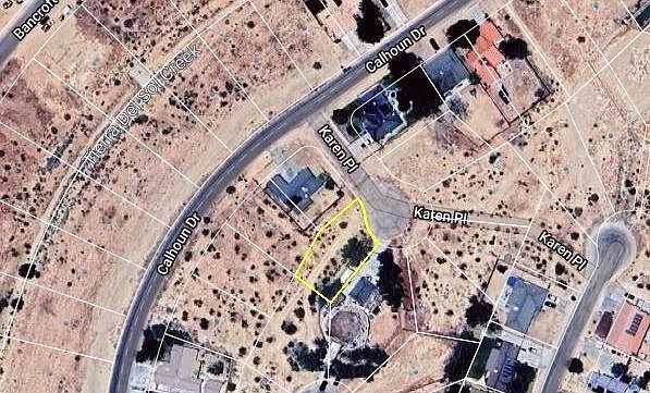 2nd image of Apn 212 200 35 Karen Pl