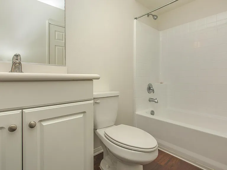Arbor Lane Apartment Homes — Photo 39