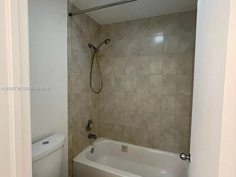 5020 Elmhurst Rd #B — Photo 14