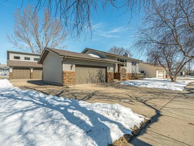 1418 Atlanta Dr, Bismarck, ND, 58504