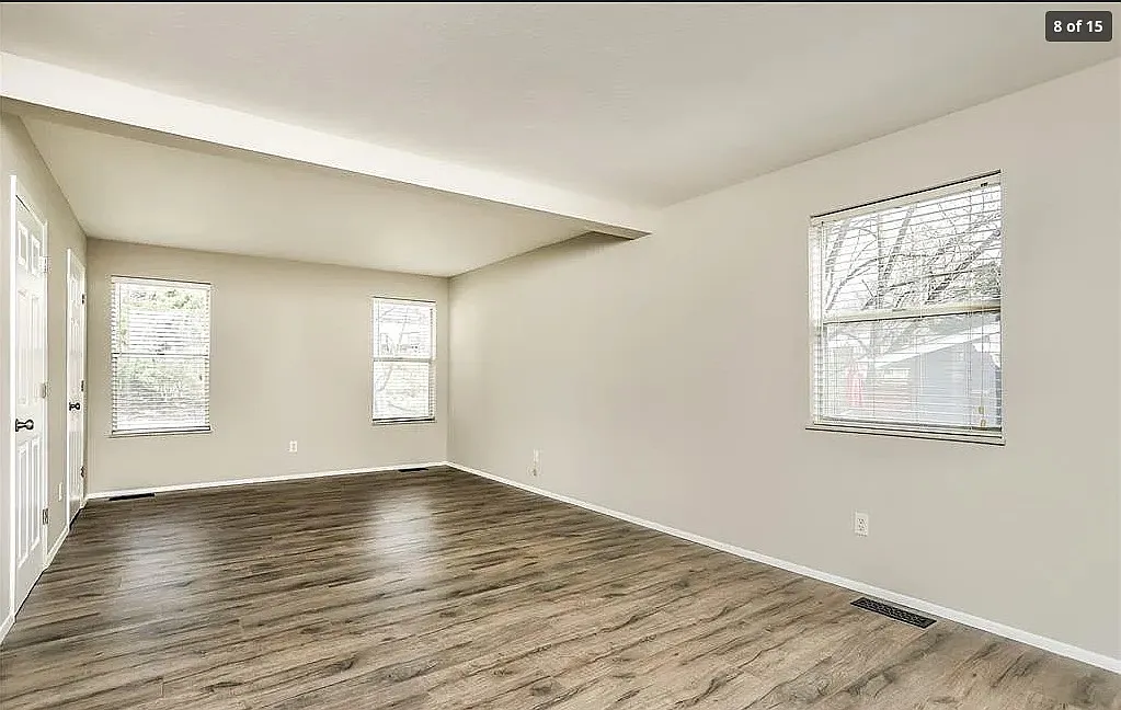 4 bed, 2417 sqft, $2,875 — Photo 3