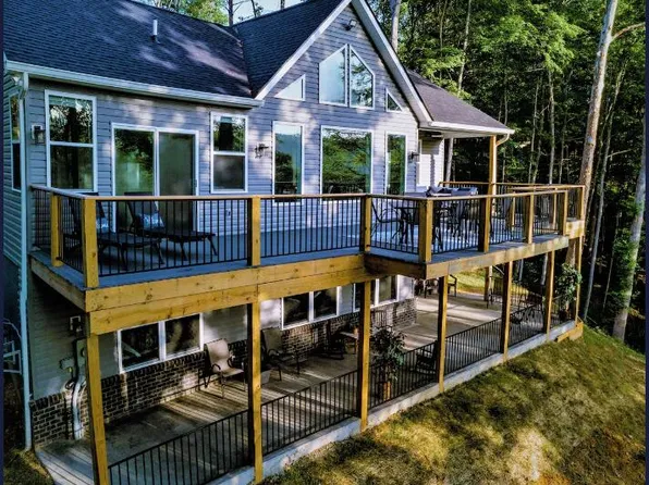 287 Lakeshore Dr, Nancy, KY 42544