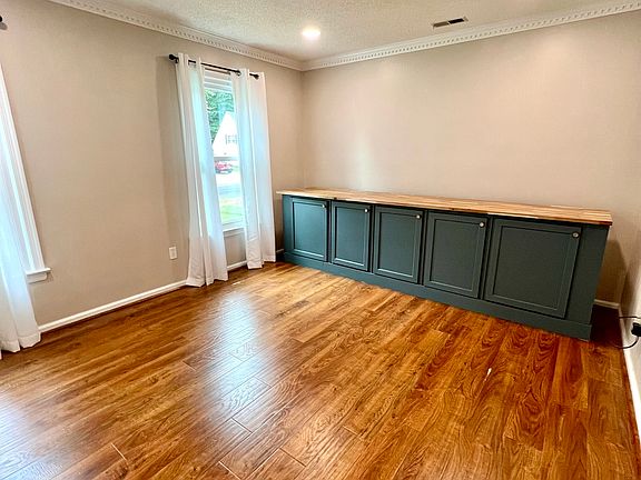 5th image of 544 Currituck Dr