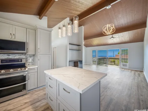 92-989 Makakilo Dr APT 38, Kapolei, HI 96707