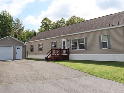 27 G Street Street, Bangor, ME, 04401