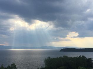 17 Lakeview Ter #2, Burlington, VT 05401