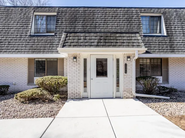 20275 Independence DRIVE #B, Brookfield, WI 53045