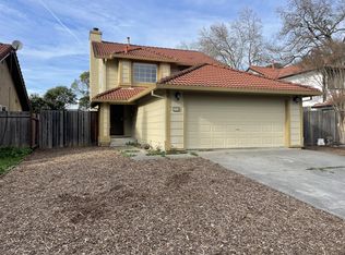 1116 Trombetta St, Santa Rosa, CA 95407