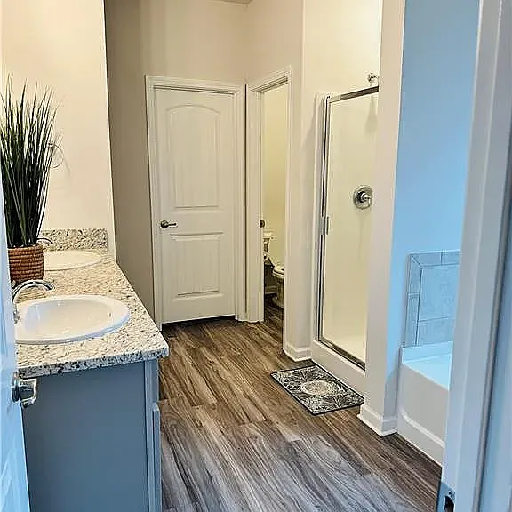 112 Oak Landing Ln — Photo 6