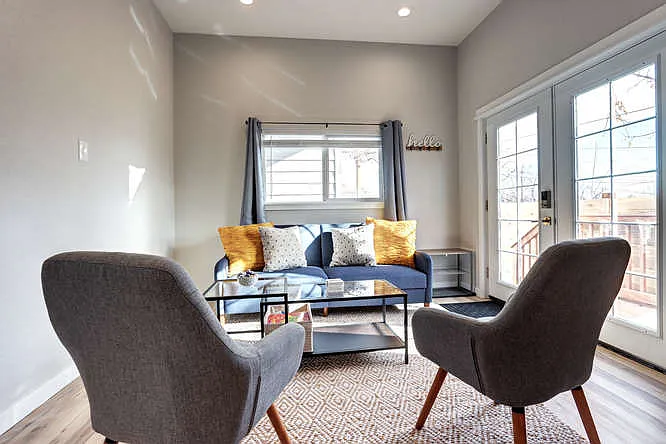 2450 N Irving St — Photo 14