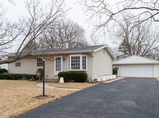 1709 Highland Ave, Northbrook, IL