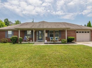 933 Misty Dr, Berea, KY 40403