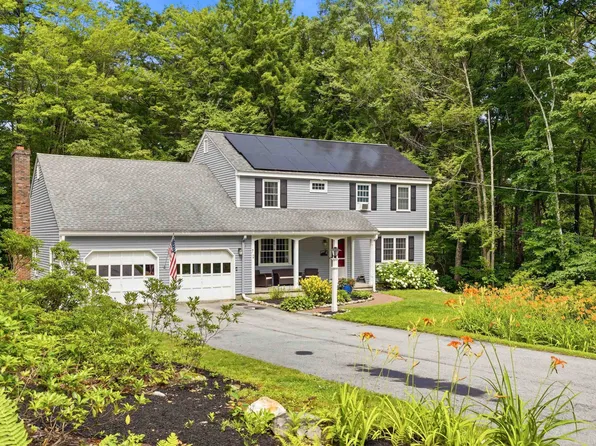 72 Old Farm Road, Bedford, NH 03110