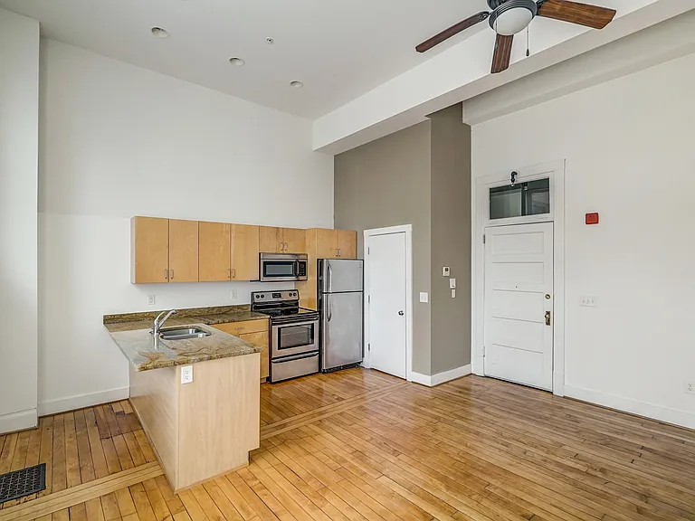 141 E Wythe St — Photo 25