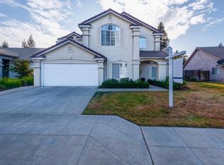 9872 N Recreation Ave, Fresno, CA 93720
