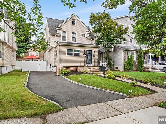 2nd image of 6 Enfield Ave