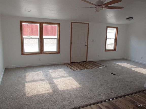 5th image of 5800 Sunset Dr