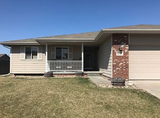 2878 W Arlington St, Lincoln, NE 68522