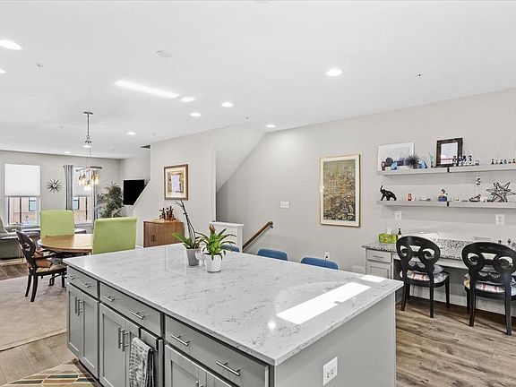 5th image of 4005 Harmony Ct