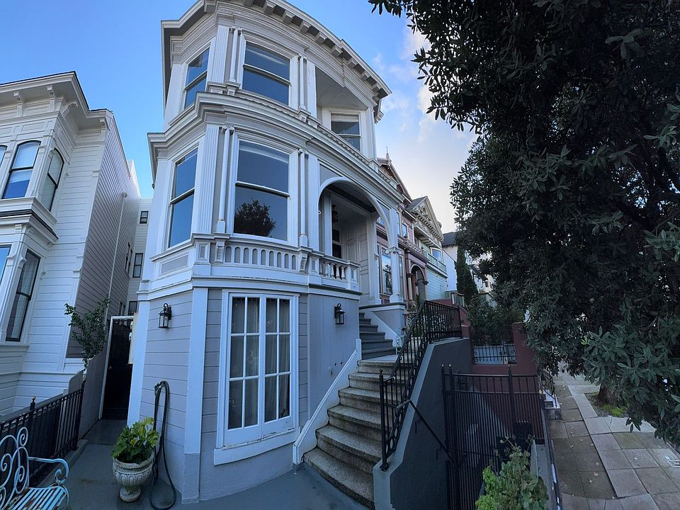 1st image of 117 Liberty St