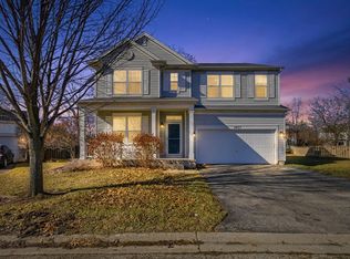 1053 Walker Ct, Antioch, IL 60002