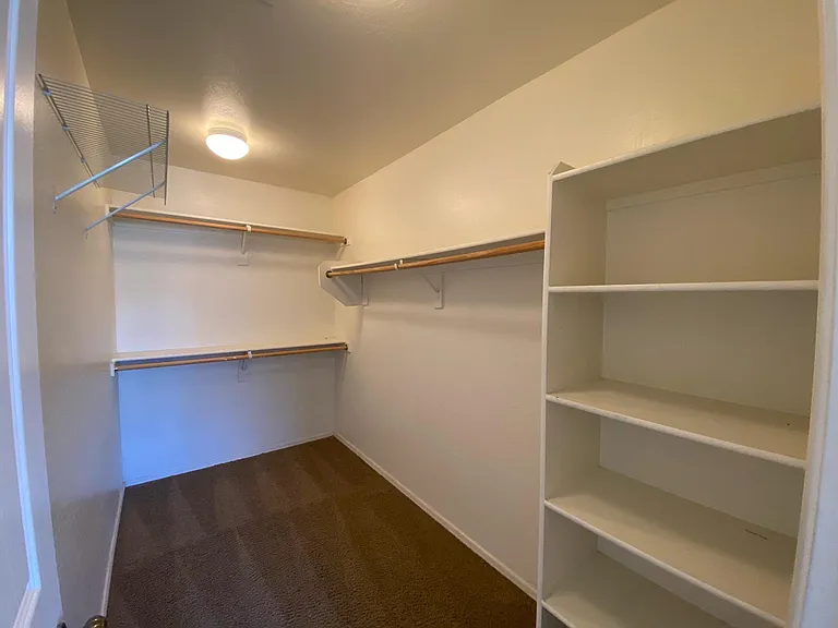 1677 E Elgin St — Photo 12