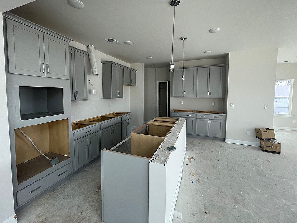 268 Lucca Drive, Homesite 187 Elevation Image 1
