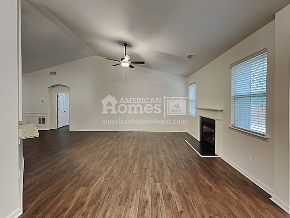 5th image of 5023 Manning Dr