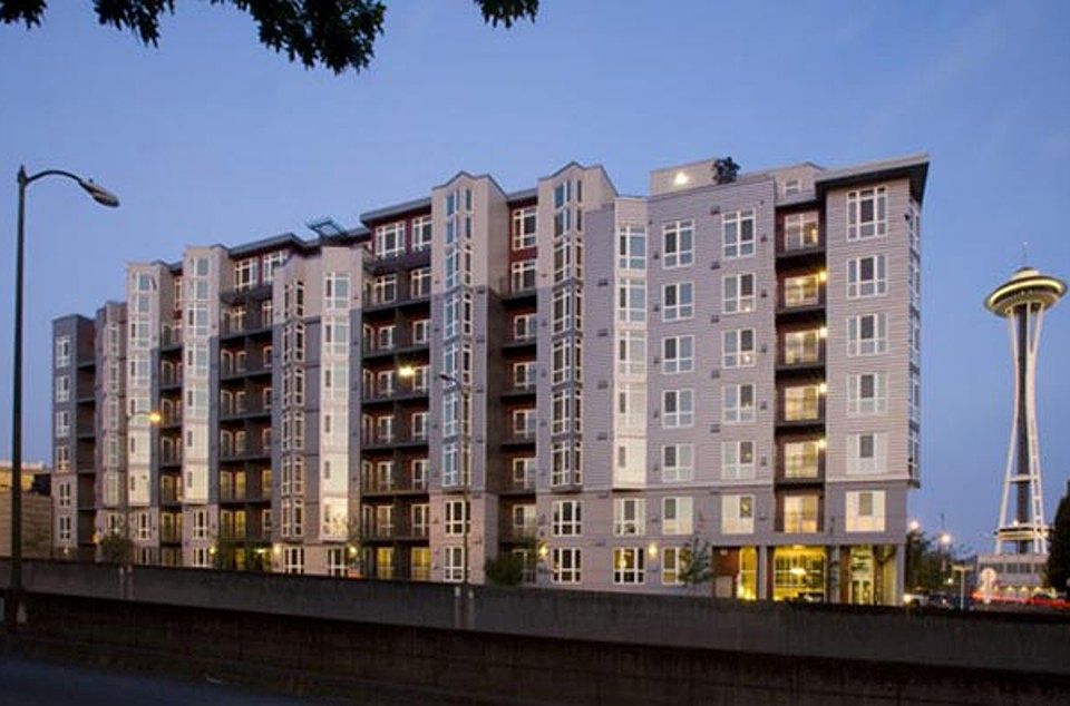 1st image of 699 John St Unit 407
