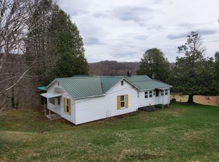 44392 Midland Trl, Rainelle, WV 25962