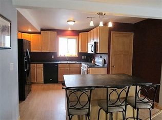 517 S Main St, Neillsville, WI 54446