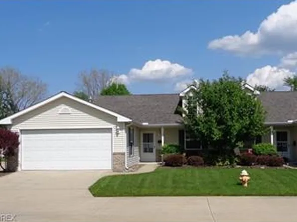 315 West Gln, Elyria, OH 44035